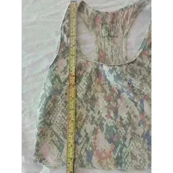 EVOLUTION & CREATION Womens Medium Yoga Stretch Tank Crop Top Snake Print - Picture 3 of 4